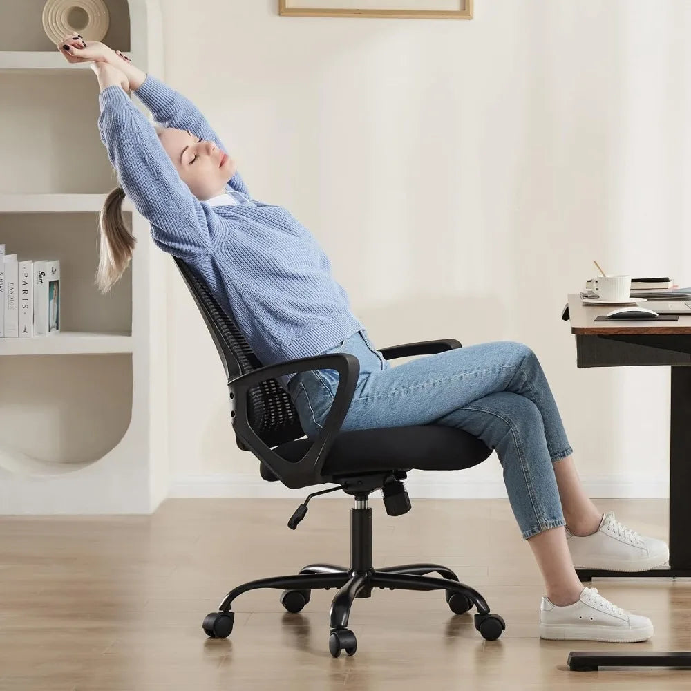 Computer Armchair with Wheels